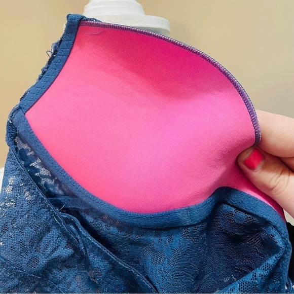 PINK Victoria’s Secret Blue Lace Bralette Small - Picture 7 of 7
